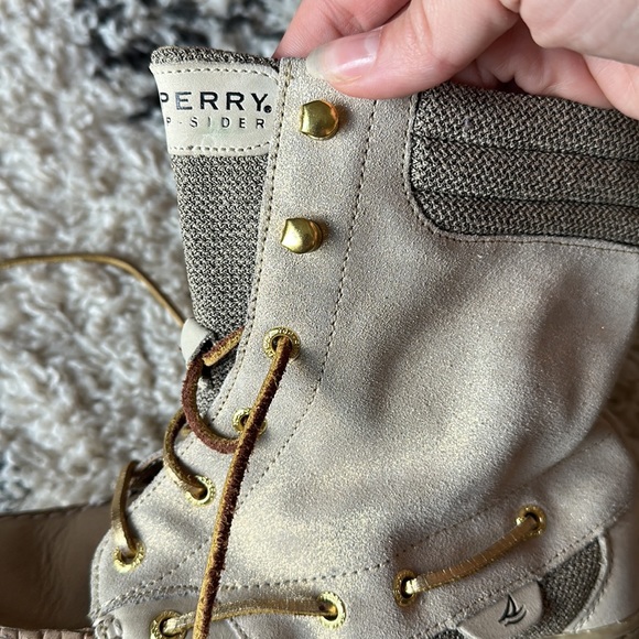 SOLD Sperry Lace up boots - Picture 3 of 6